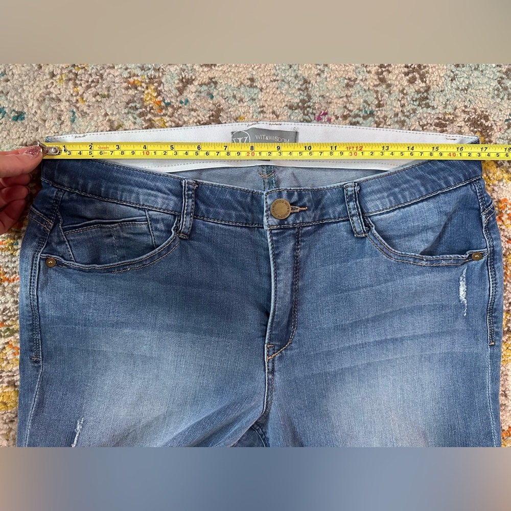 WIT & WISDOM Ripped Crop Straight Leg Jeans, Size 14 - Picture 8 of 10